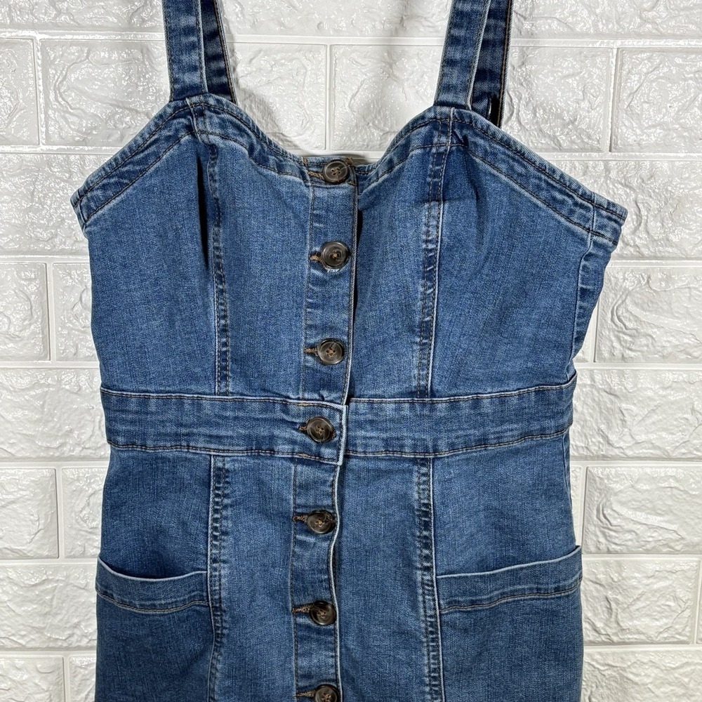Aeropostale Womens Denim Dress Size Medium Blue Button Front Pockets - Picture 3 of 13